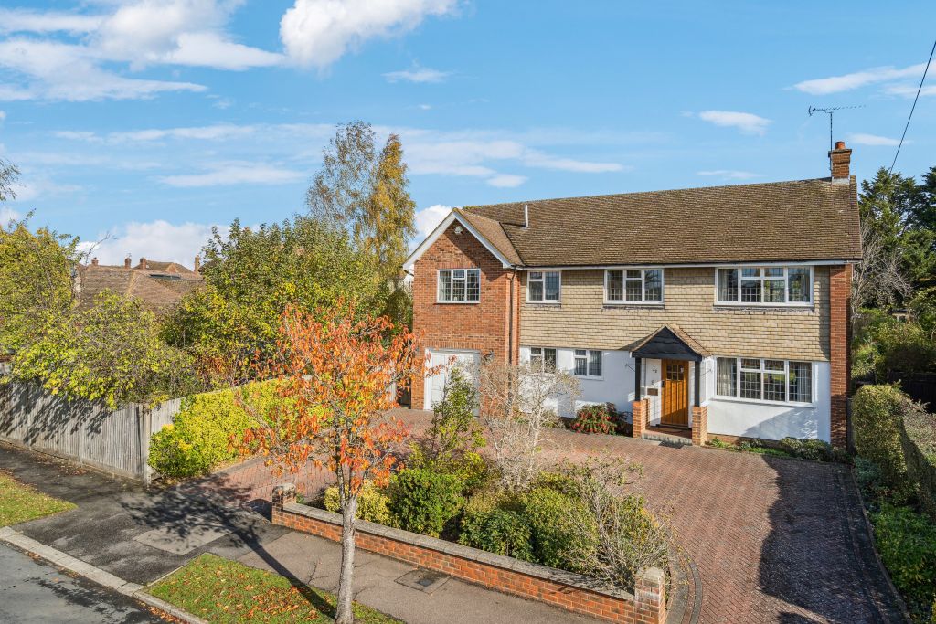 Property photo 1 of 19