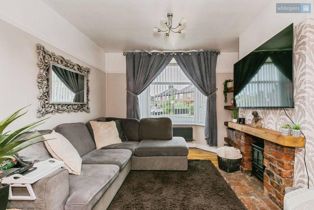 Property photo 2 of 22 Pbox-Img.Jpg