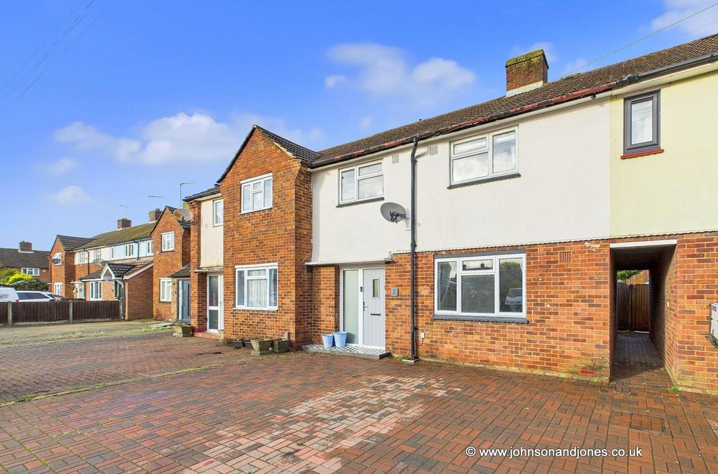 Property photo 1 of 20 1 Front.Jpg