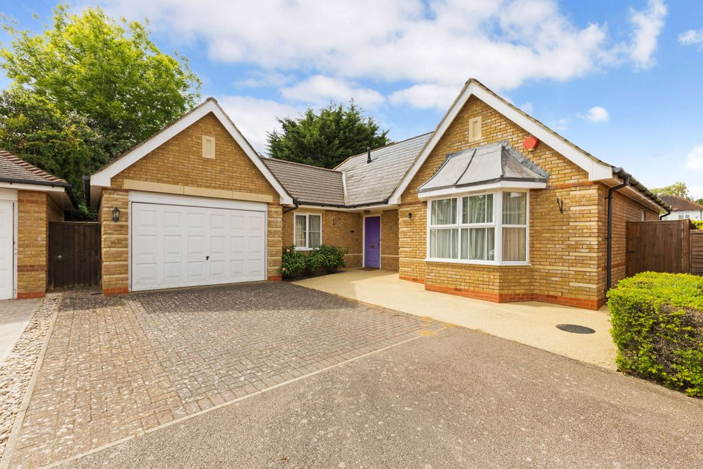 Property photo 1 of 19