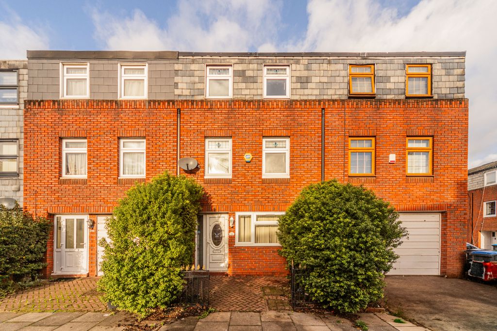 Property photo 1 of 20