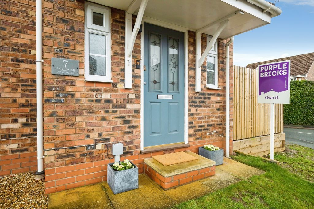 Property photo 2 of 15