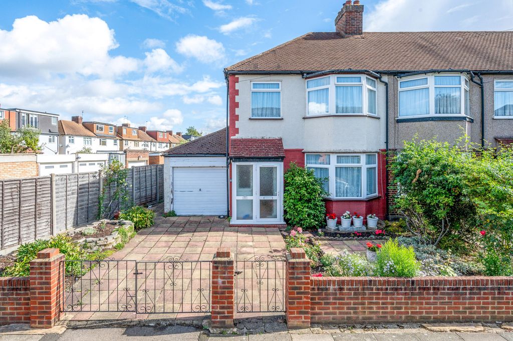 Property photo 1 of 17 Picture No. 16