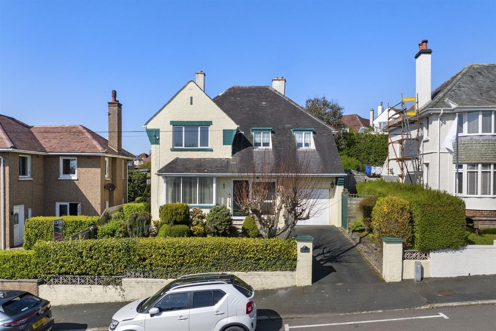 Property photo 1 of 32 1.Jpg