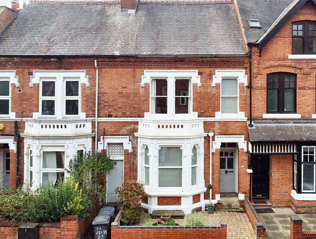 Property photo 1 of 27