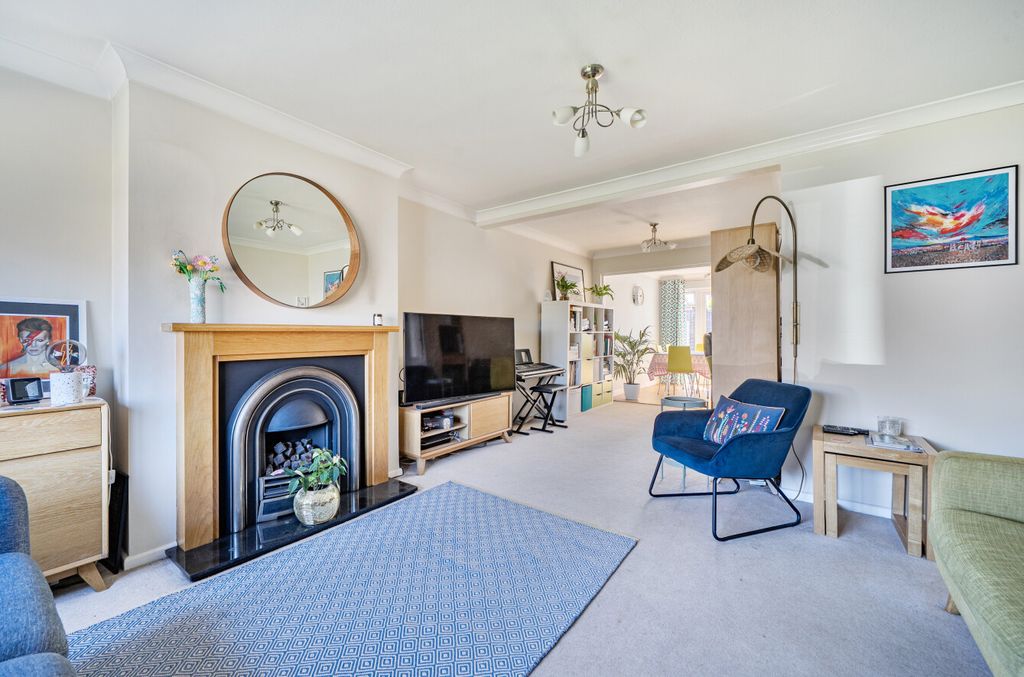 Property photo 1 of 20 1451198-16-69Eb73...