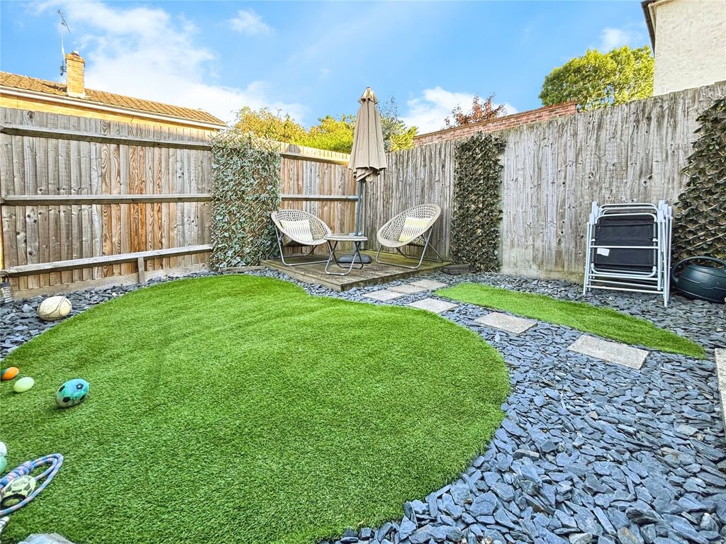 Property photo 2 of 18 Rear Garden
