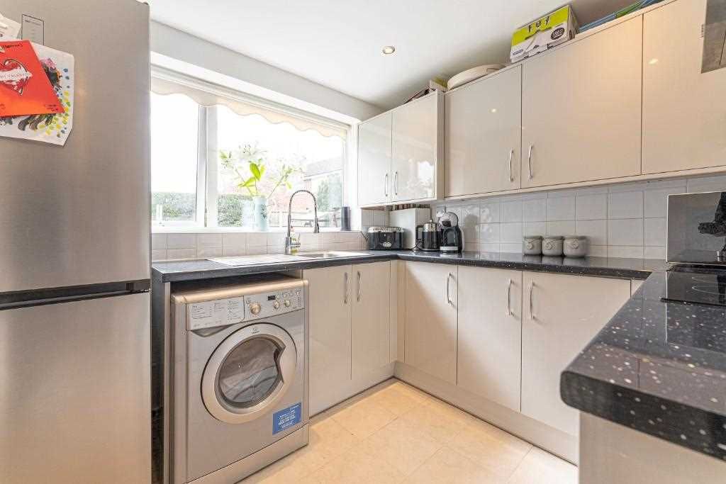 Property photo 2 of 3 Kitchen