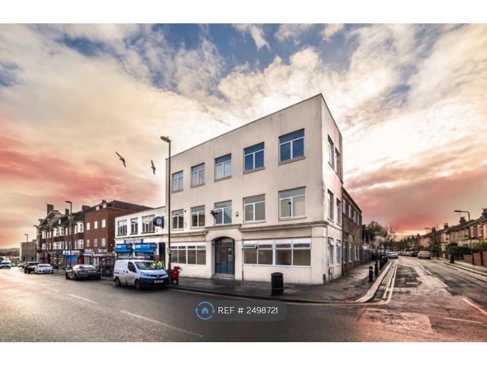 Property photo 2 of 11