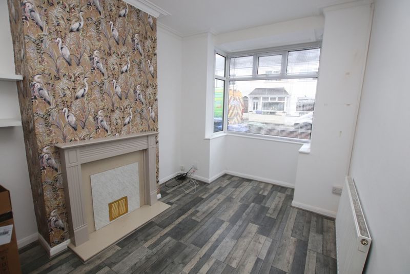 Property photo 2 of 10 Lounge