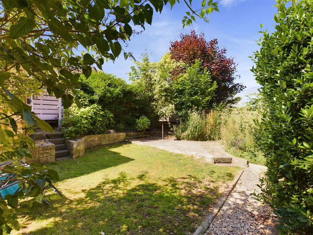 Property photo 2 of 20 Cam03014G0-Pr0102-St
