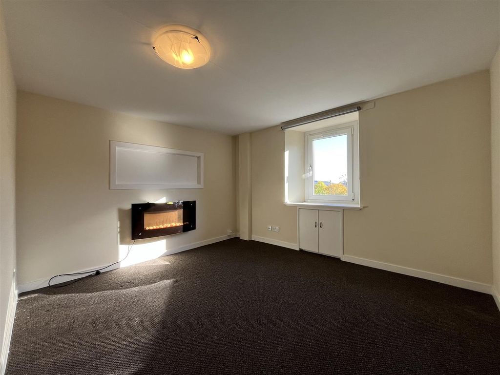Property photo 2 of 13 2.Jpg