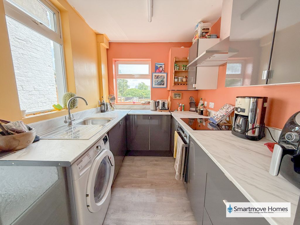 Property photo 3 of 12 Img_1058