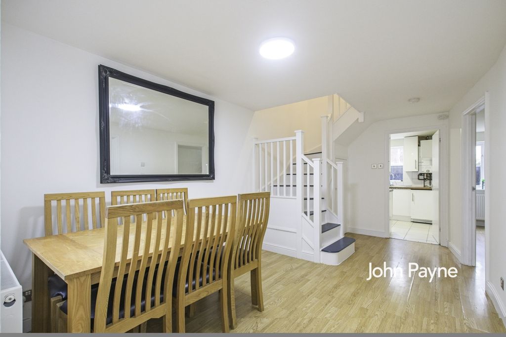 Property photo 3 of 9 Img_8400