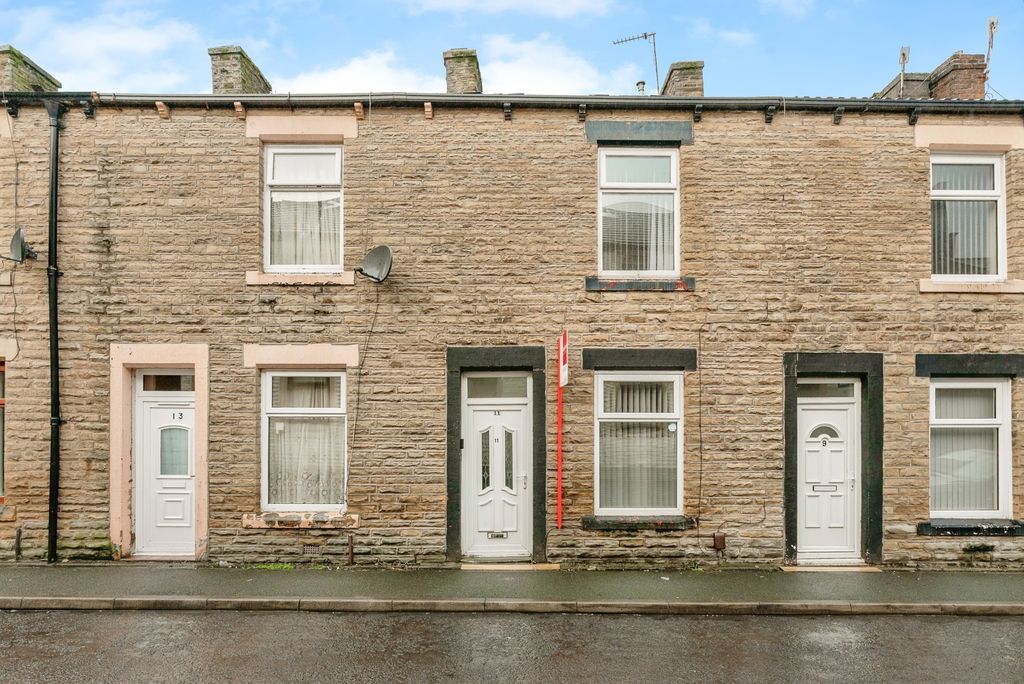 Property photo 2 of 14 Front External