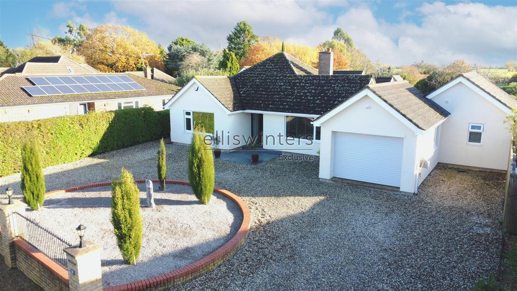 Property photo 1 of 29