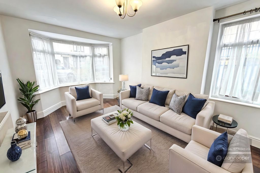 Property photo 2 of 16 5150383