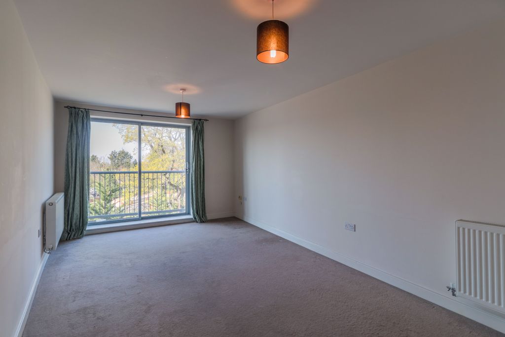 Property photo 3 of 11 Brandhouse-3