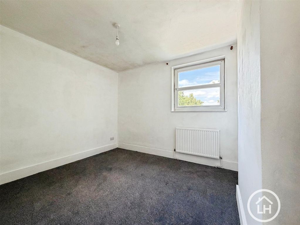 Property photo 3 of 10 Bedroom One
