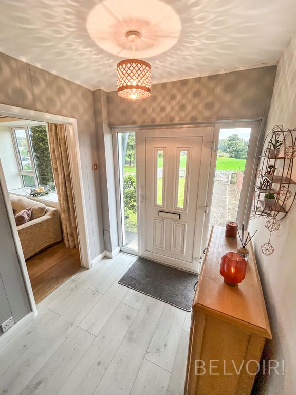 Property photo 3 of 25