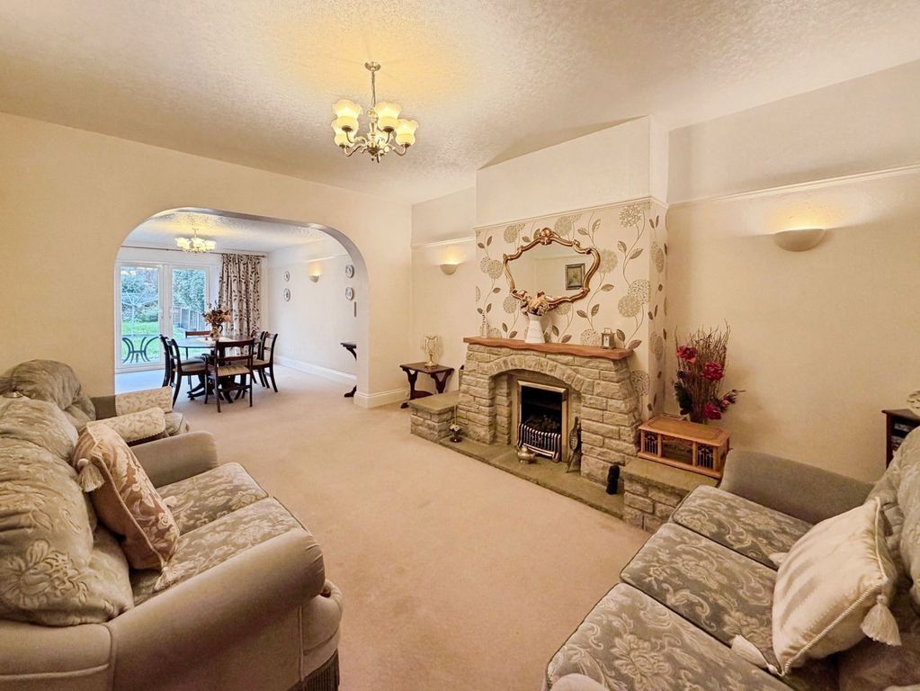 Property photo 1 of 31