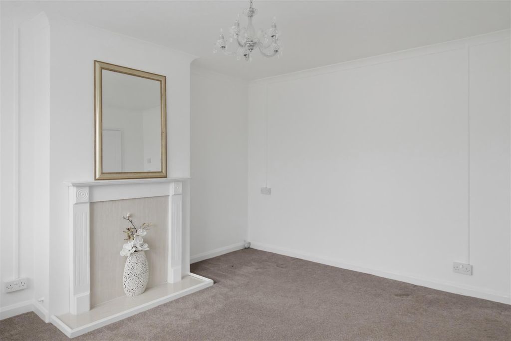 Property photo 2 of 17 Img_4537.Jpg