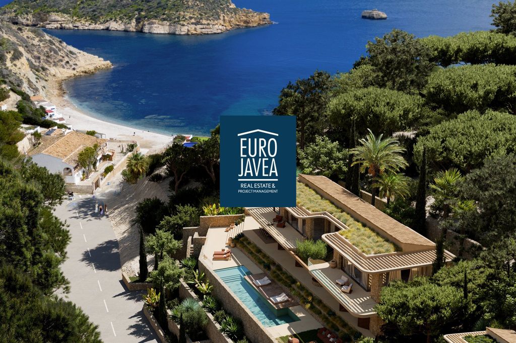 Property photo 1 of 3