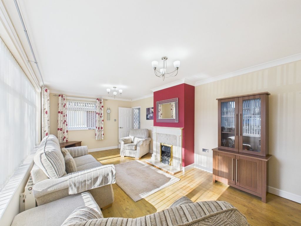 Property photo 1 of 25 4370293