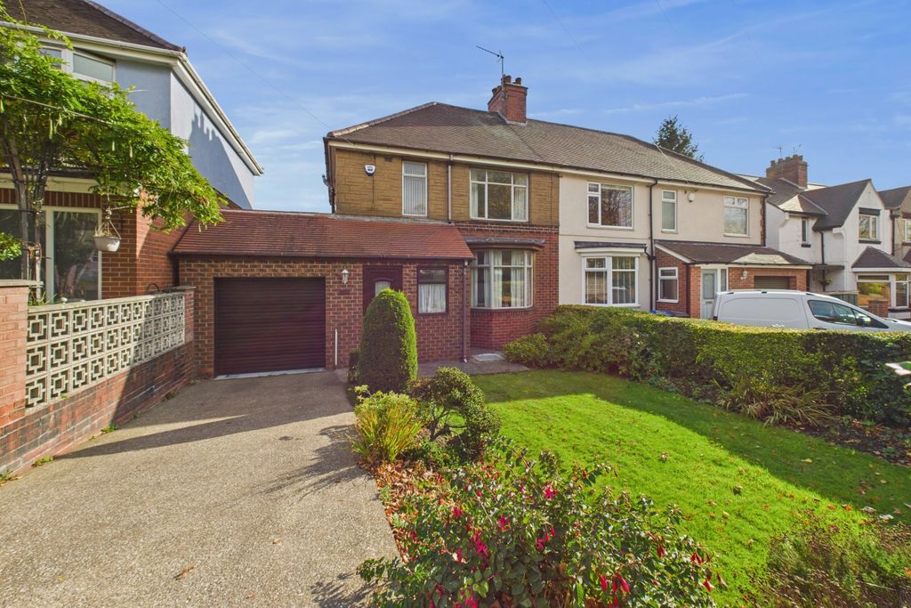 Property photo 1 of 22 Front External