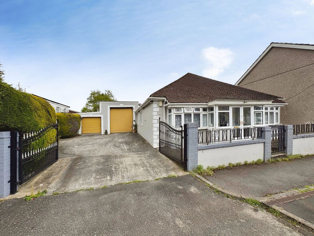 Property photo 1 of 30