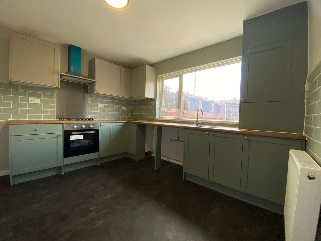 Property photo 2 of 15 Image