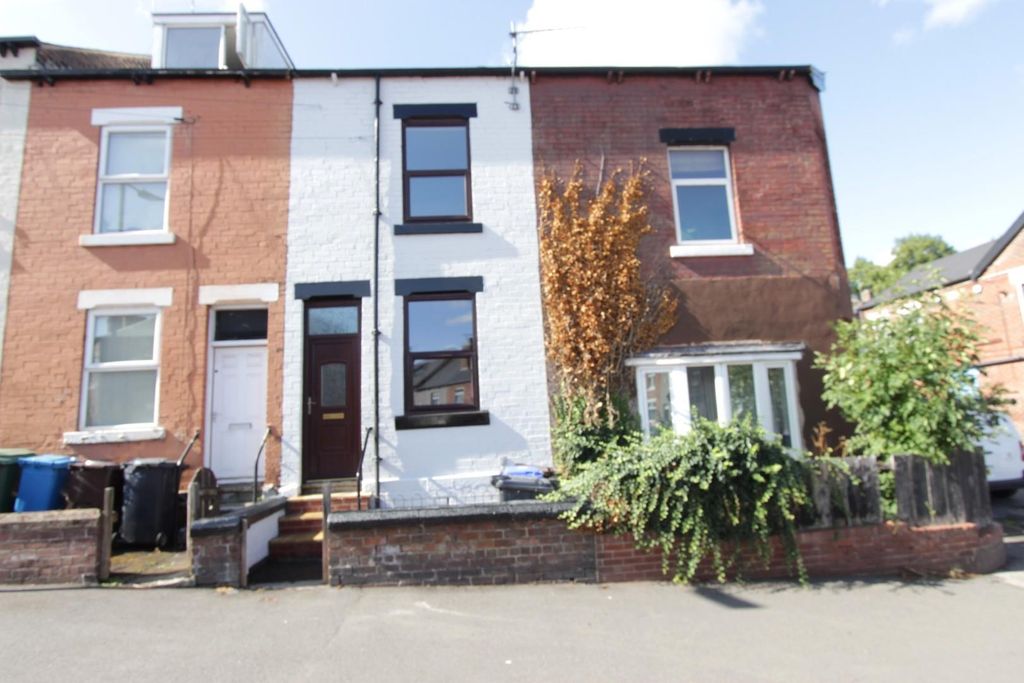 Property photo 1 of 14 Front .Jpg
