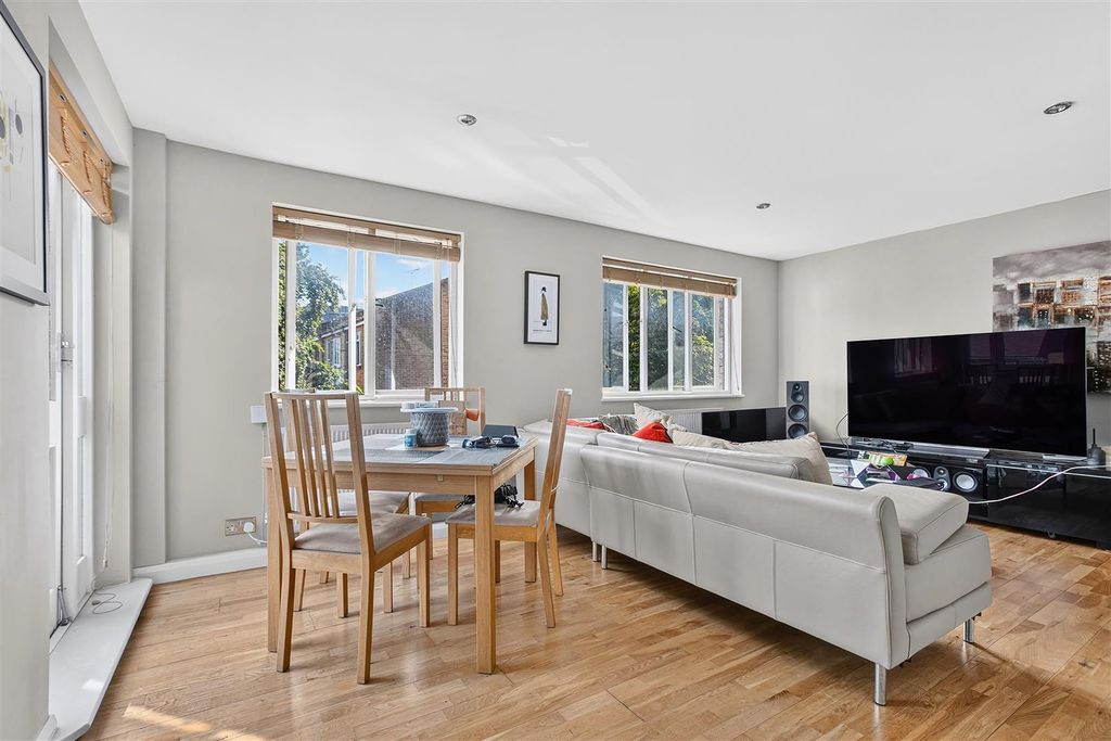 Property photo 1 of 11 8Y3A8439.Jpg