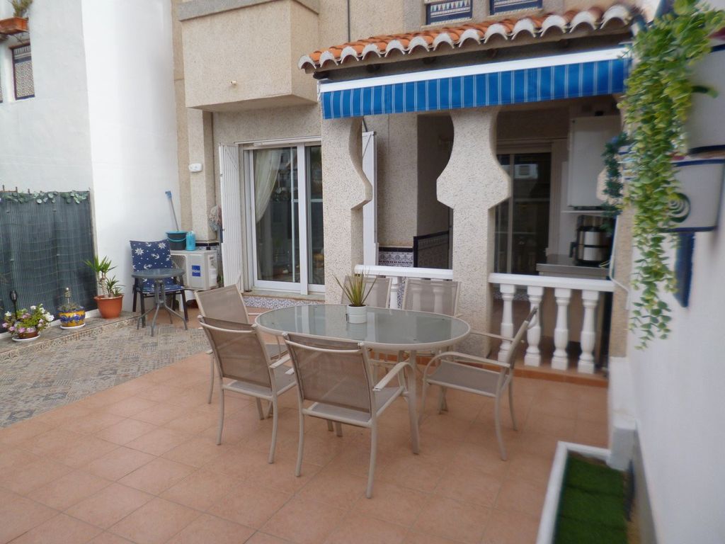 Property photo 1 of 24