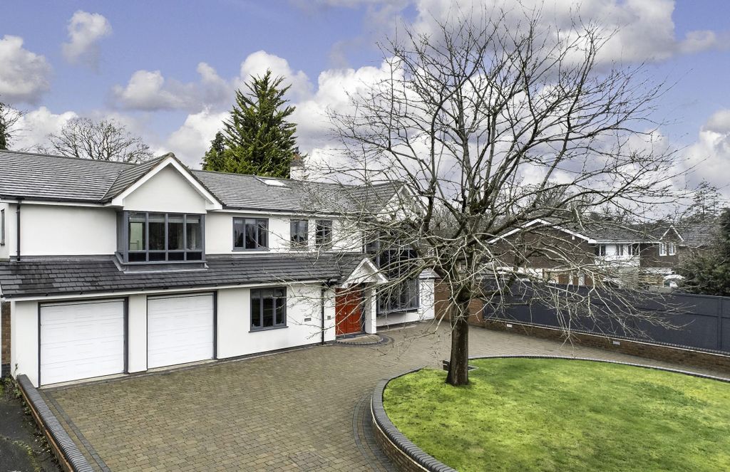 Property photo 1 of 24 Image