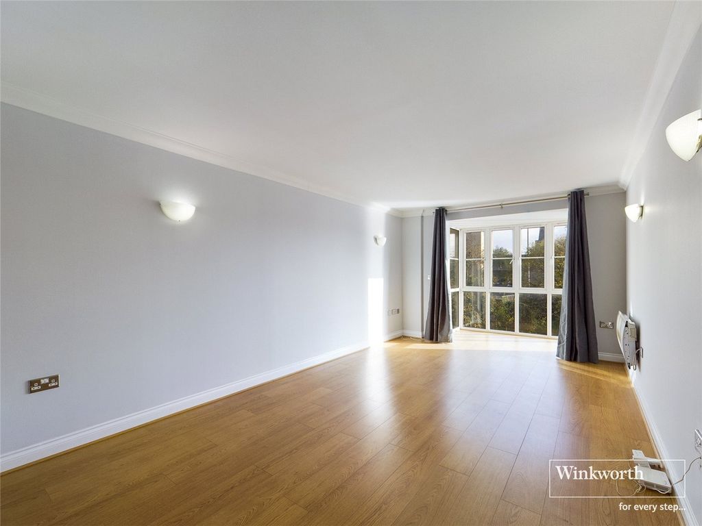 Property photo 2 of 10 Picture No. 07