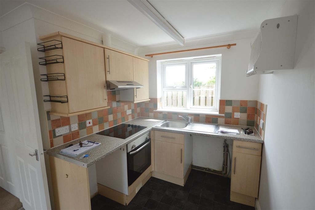 Property photo 2 of 8 R0l41Wtw30Sakcgrkc07Ta.Jpg