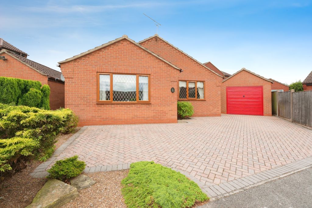 Property photo 1 of 14