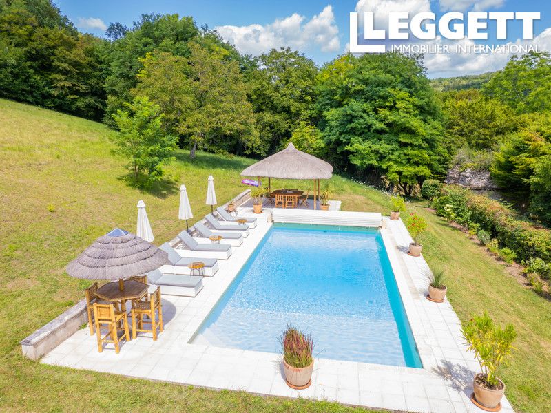 Property photo 1 of 10