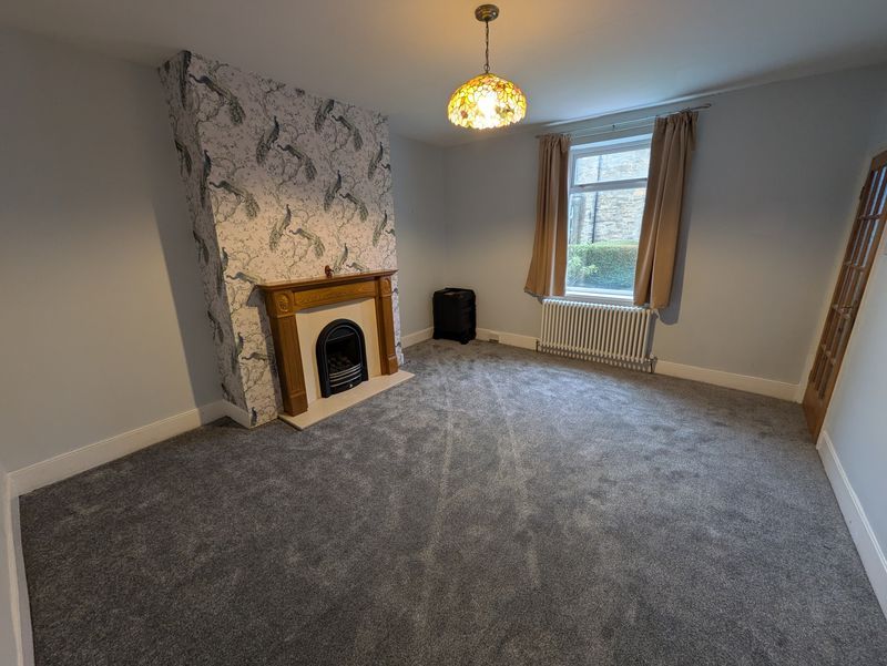 Property photo 2 of 11 Living Room