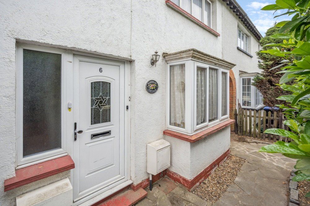 Property photo 1 of 19 Picture No. 01