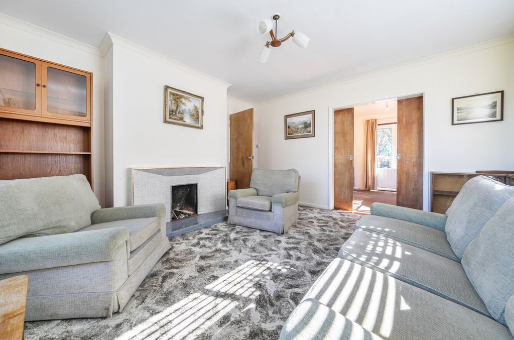 Property photo 3 of 15 1450747-11-69F1F1ba25B7F