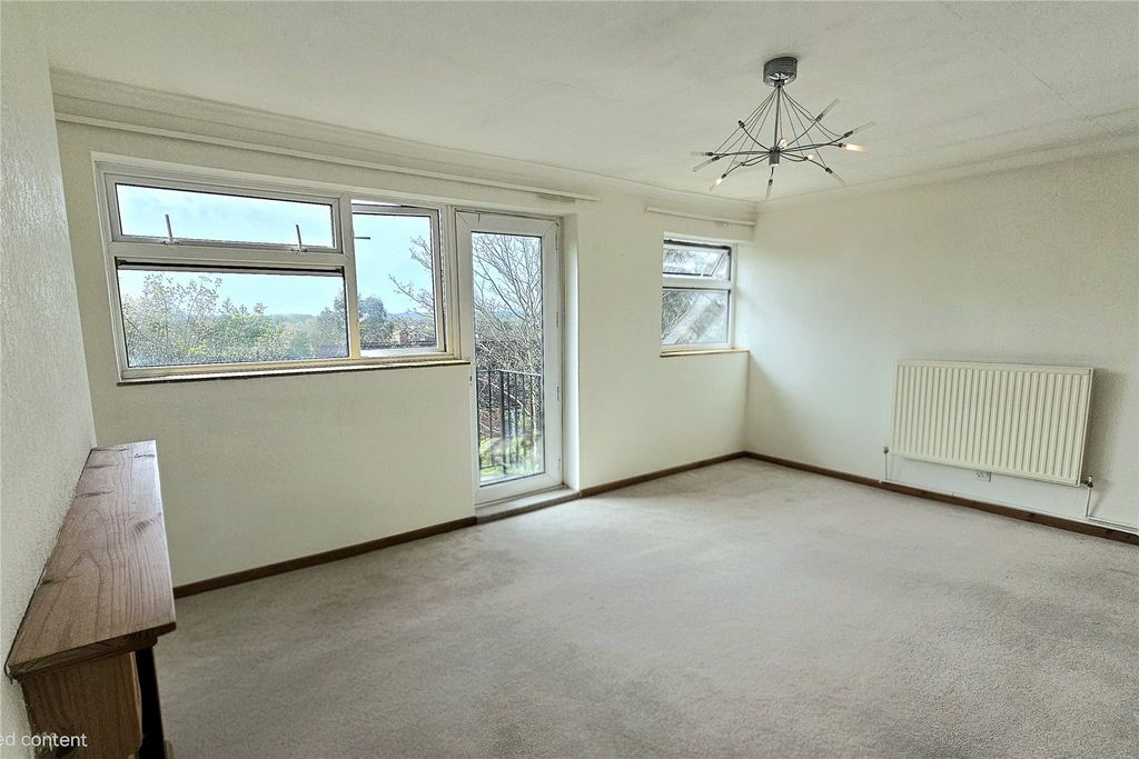 Property photo 3 of 8 Picture No. 03