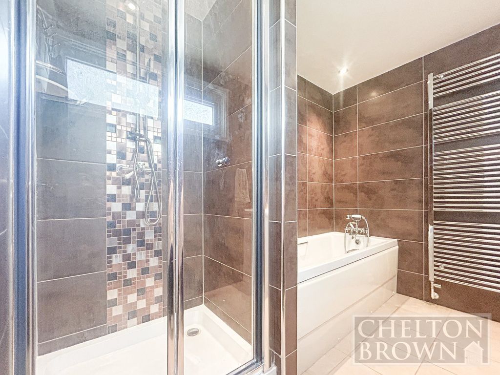 Property photo 2 of 41 Bathroom