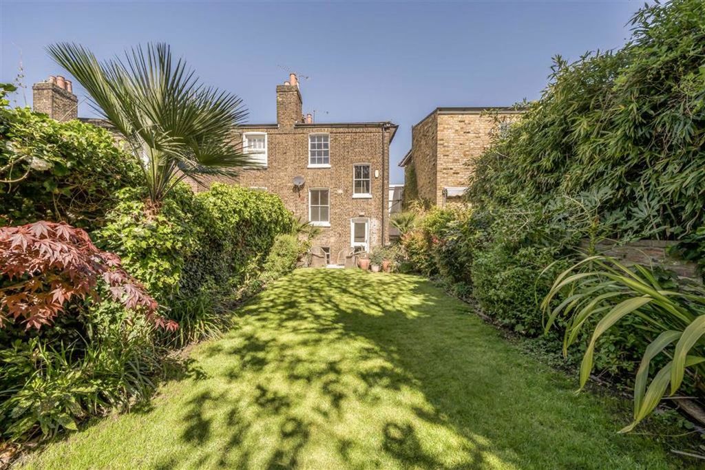 Property photo 3 of 10