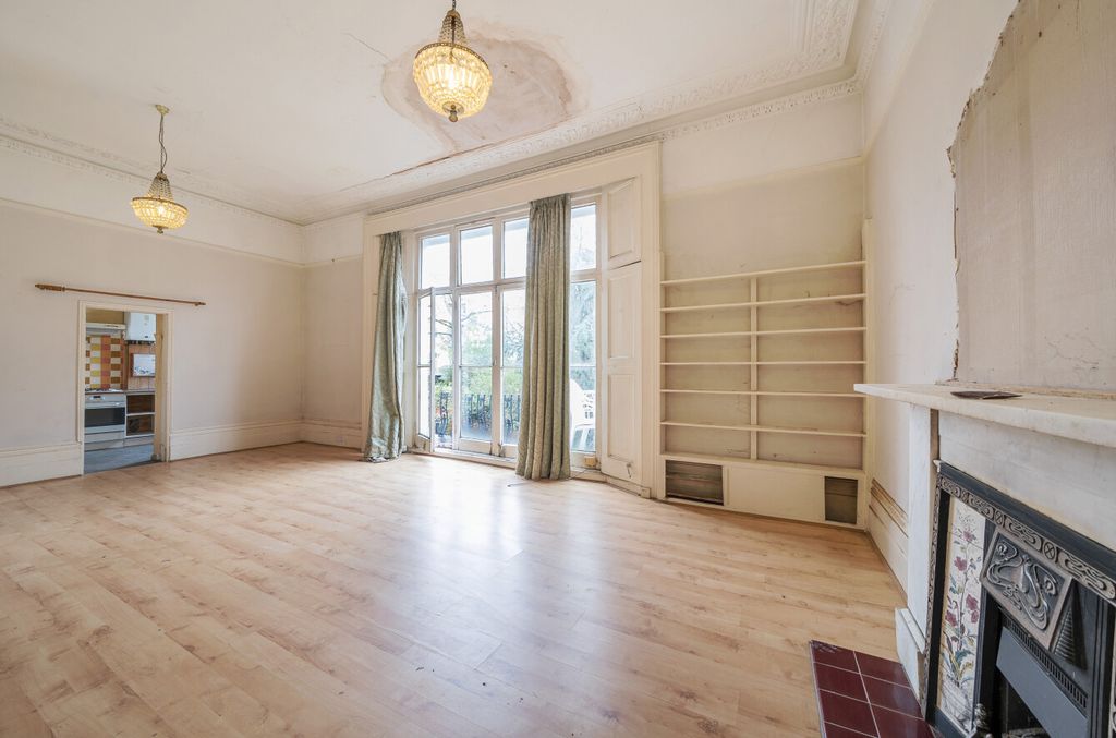 Property photo 2 of 15 1397961-3-6960Ec7...