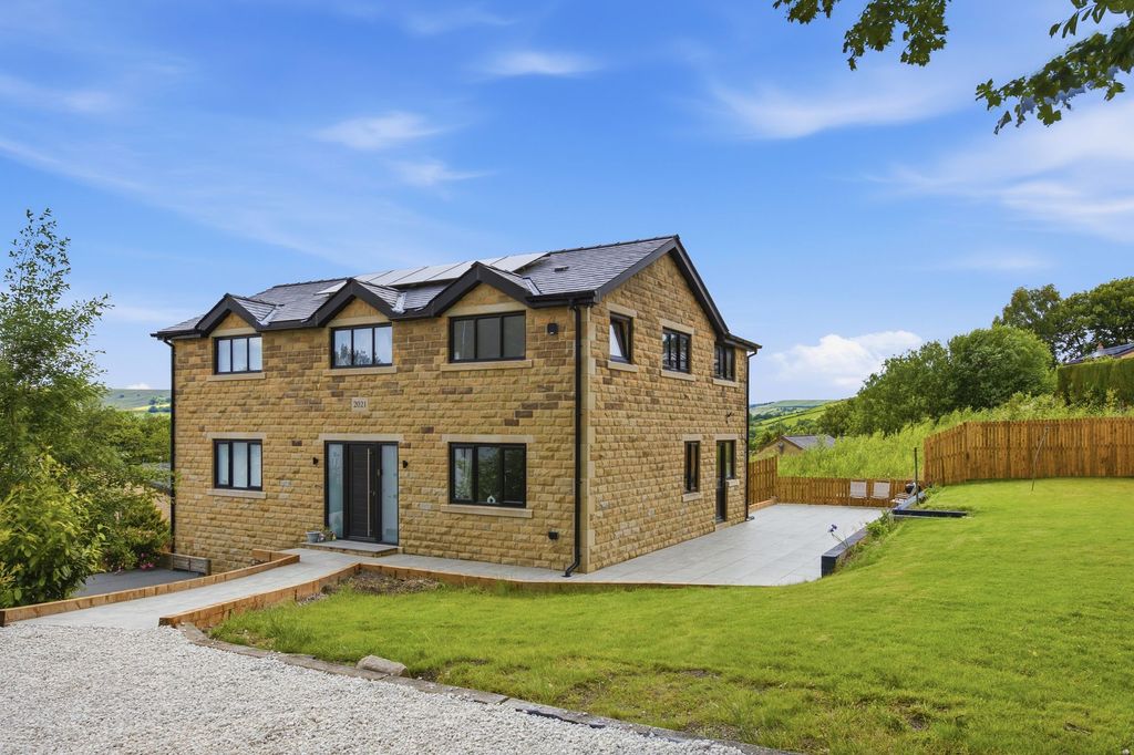 Property photo 1 of 62