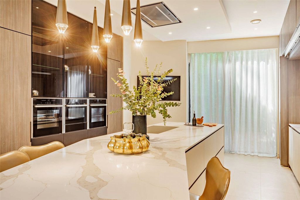 Additional image 10 of 3 bed detached house to rentSt. Margarets Road, Altrincham, Greater Manchester WA14