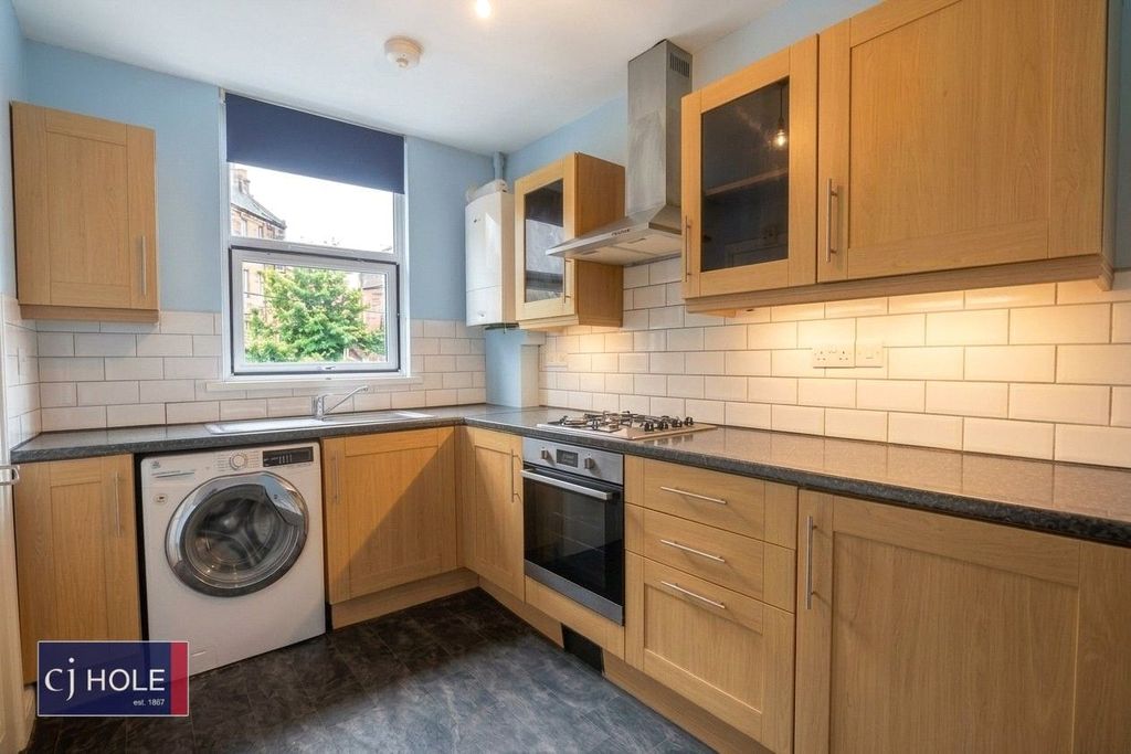 Property photo 3 of 12 Picture No. 05