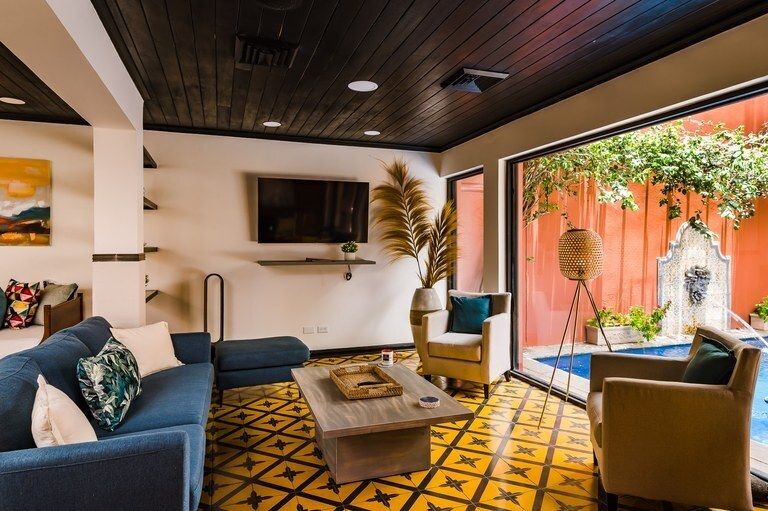 Property photo 2 of 13 <Alttext/>